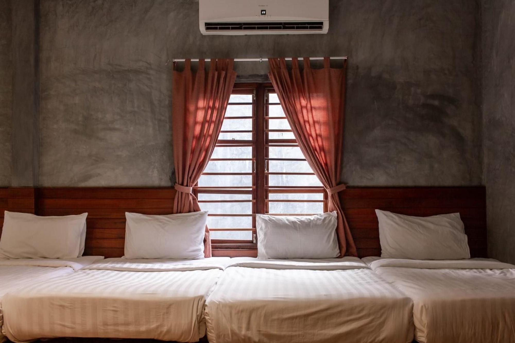 Namsai Resort Kanchanaburi City Room photo