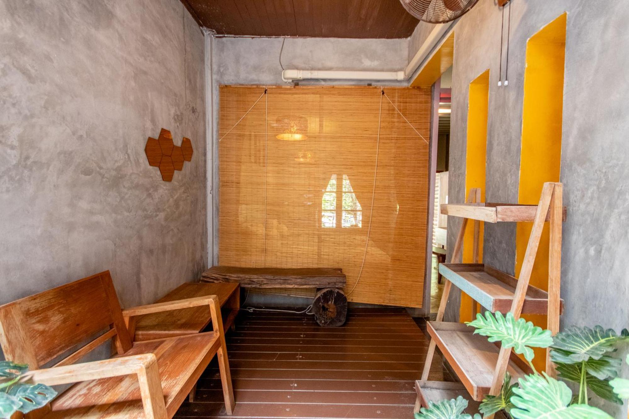 Namsai Resort Kanchanaburi City Room photo
